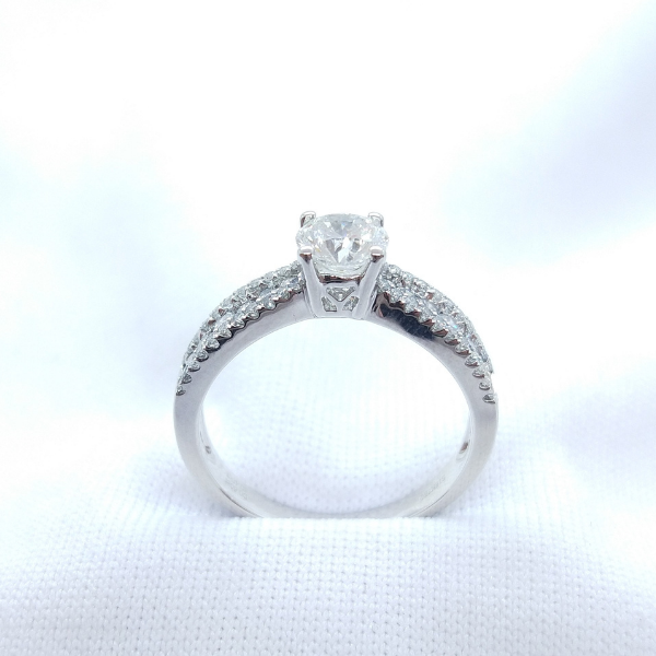 18K White Gold Diamond Ring 3DR00522 